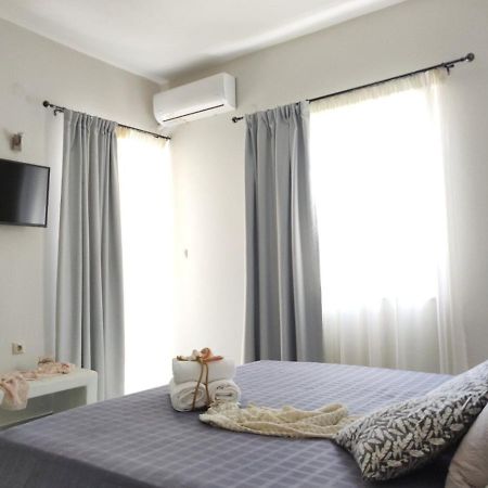 פלטאנס Emorfia'S Apartments מראה חיצוני תמונה