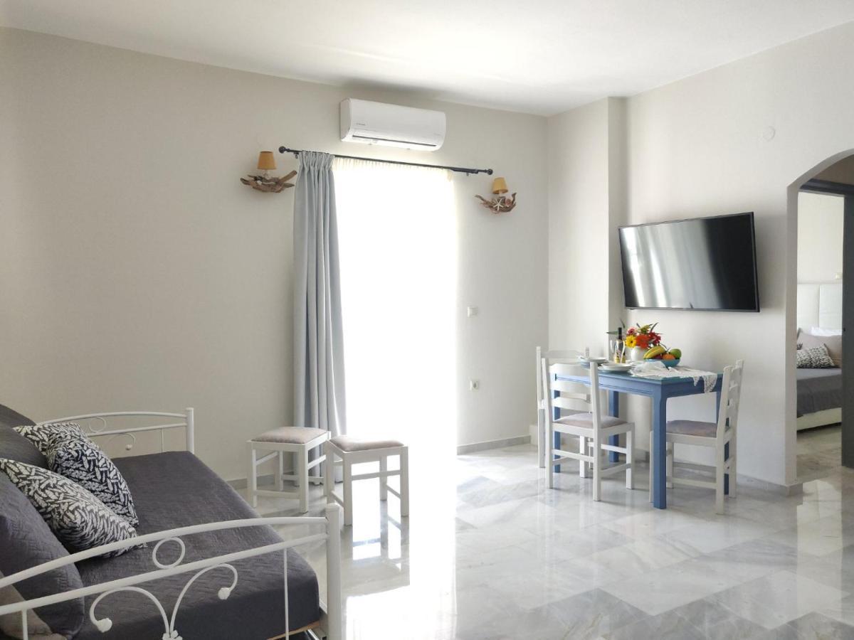 פלטאנס Emorfia'S Apartments מראה חיצוני תמונה