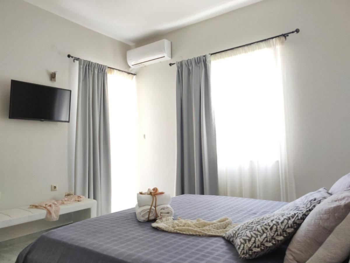 פלטאנס Emorfia'S Apartments מראה חיצוני תמונה
